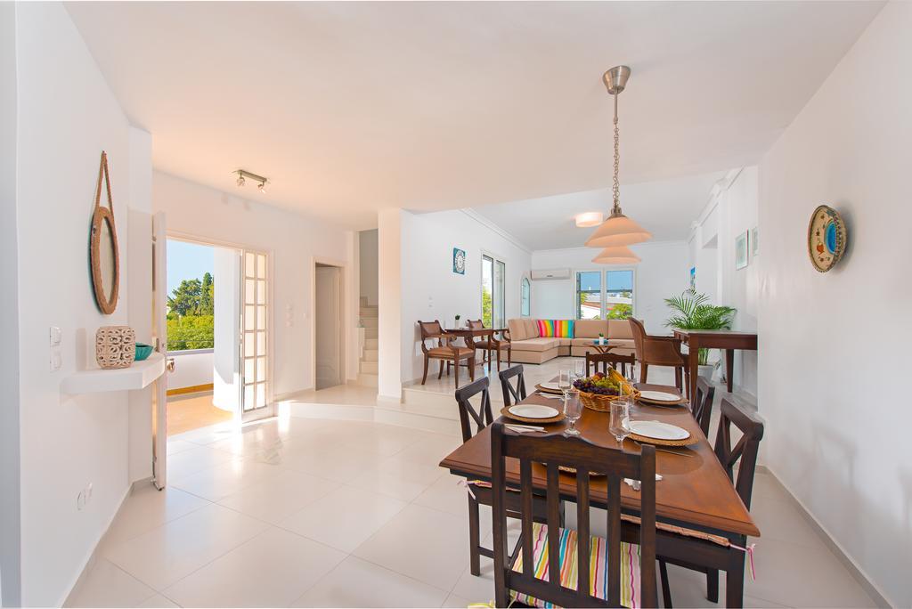 Villa Giovanni Faliraki Buitenkant foto