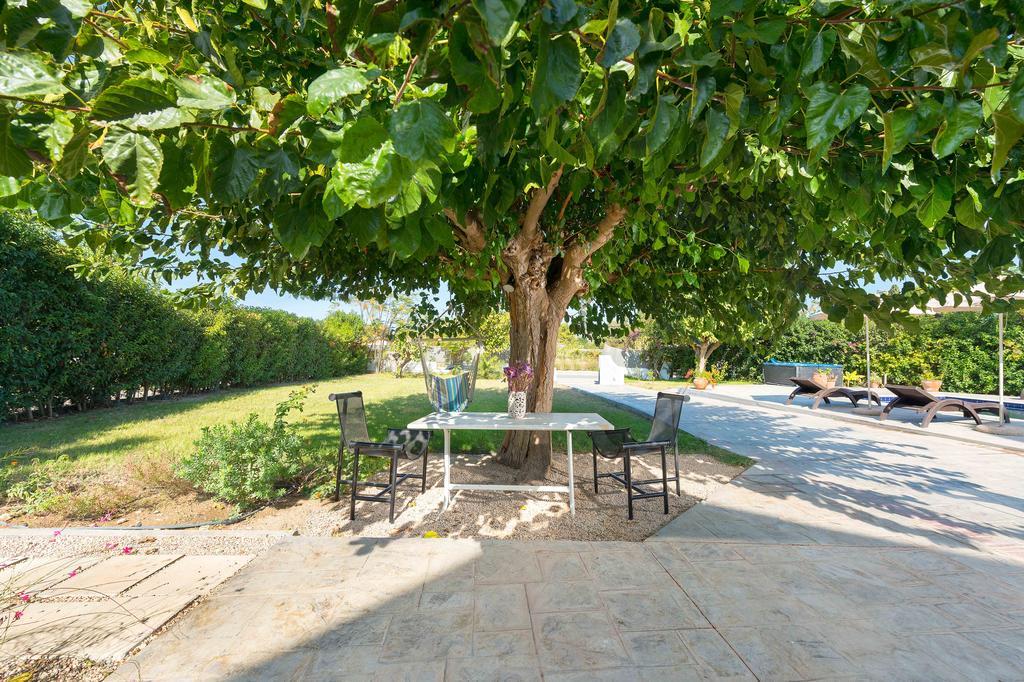 Villa Giovanni Faliraki Buitenkant foto
