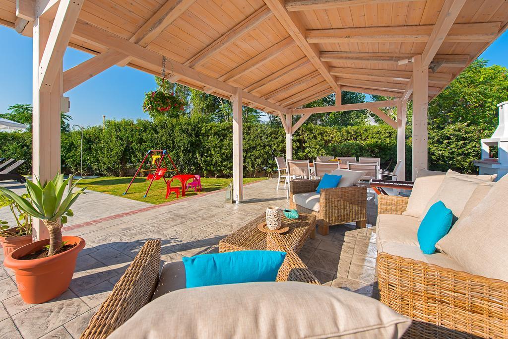 Villa Giovanni Faliraki Buitenkant foto